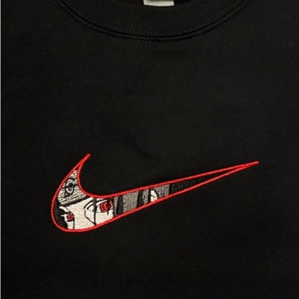 Naruto itachi hoodie or crewneck
